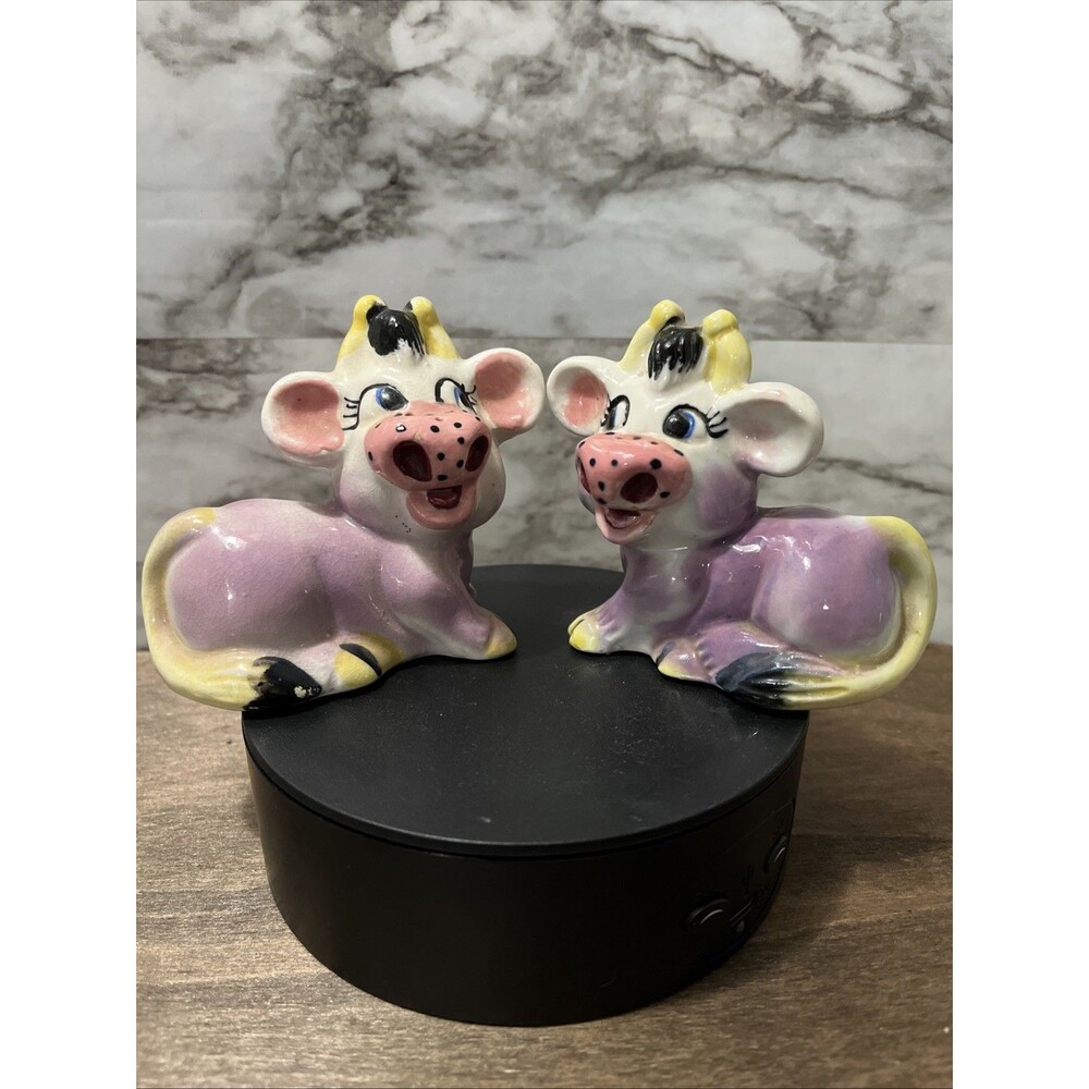 Thames  Anthropomorphic Purple Cows Salt & Pepper Shakers Hand Painted Japan